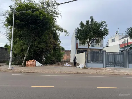 Chính chủ bán lô đất 148m2, giá 6,6 tỷ mặt tiền vị trí đẹp tại xuân hòa, tp. long khánh
