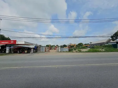 1.600m2  lô đất Mặt tiền đường Huỳnh Văn Nghệ Cực đẹp !!! ở Bửu Long phường Trấn Biên mới