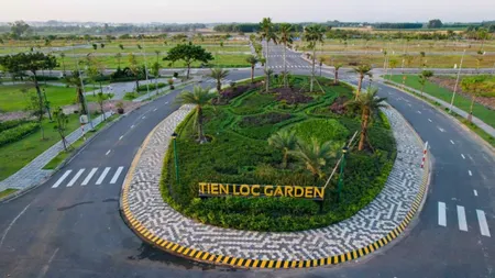HÀNG NGỘP RA NHANH, LÔ 90m2 tại Tiến Lộc Garden giá chỉ 2 tỷ. Dân đông pháp lý chuẩn, di chuyển sân bay Long Thành trong 15p