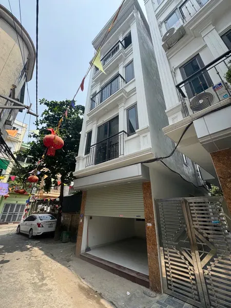 Nhà Văn Trì Bắc Từ Liêm - 42m2 - mt: 4m - ngõ rộng ô tô - giá 6x tỷ