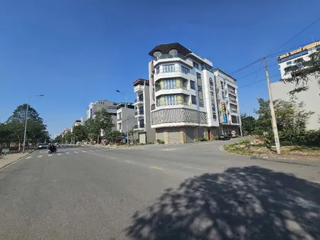 Bán 98m đất. Lô góc nhìn trường liên cấp. Khu giãn dân bò sơn 3. Đường hoàng hoa thám. Phường võ cường bắc ninh
