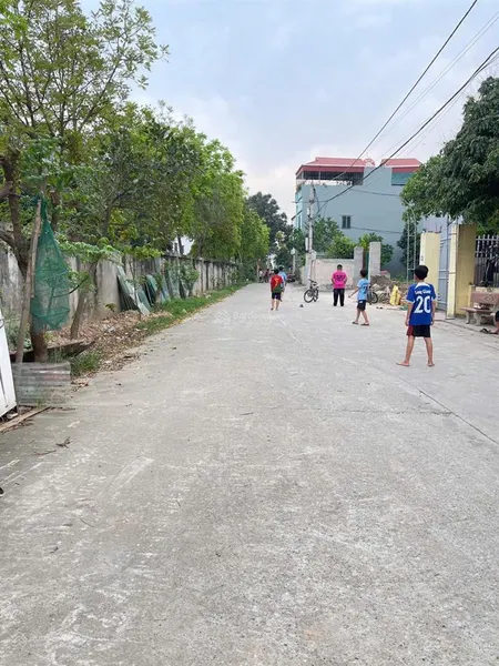 Bán đất thôn gia tân, quang minh, mê linh, hn. lô góc, mặt tiền kinh doanh. dt 54m2, giá 3,7 tỷ