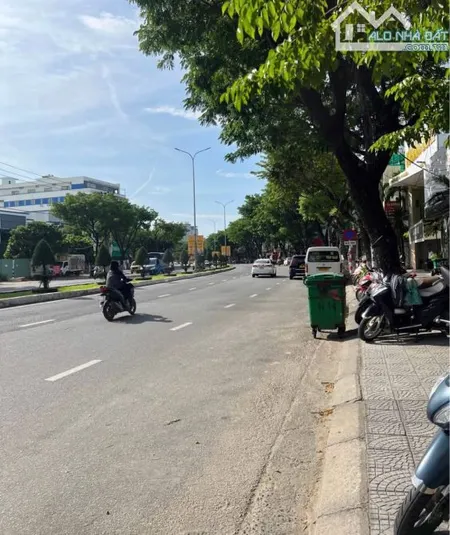 Bán nhà kinh doanh Đường Nguyễn Hữu Thọ, đối diện BV Quân Y 17