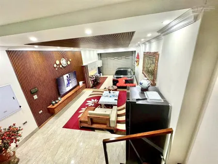 Bán nhà phân lô láng hạ, ô tô tránh, 61m, 6 tầng thang máy, mt 4.8m, giá 28 tỷ