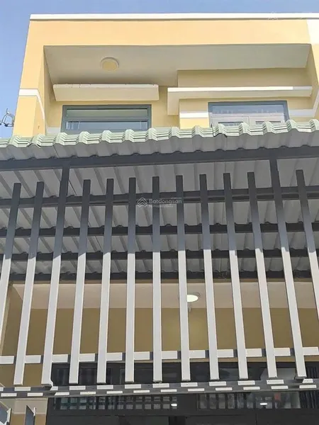 Nhà 1 lầu gần chợ thới tứ . 3.7 x 13