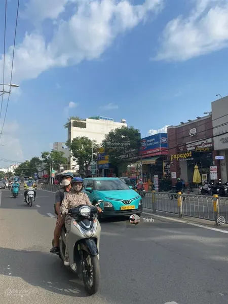 Bán nhà đẹp có thang máy mặt tiền nguyễn thị thập dt 5x25m, trệt + 3 lầu, p. tân phong q7