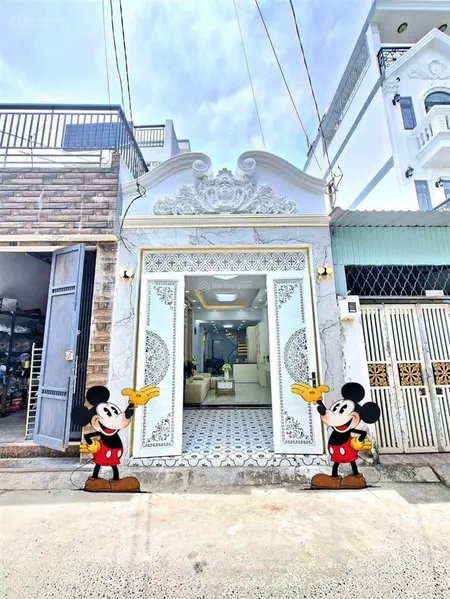 Nhà đẹp mtkd đào tông nguyên tt nhà bè full.nội thất