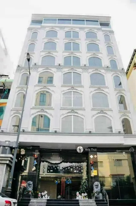 Bán nhà mặt tiền ung văn khiêm (mặt tiền rộng 15m). 233,2m2 (15 x 16m), hầm 8 tầng. giá 39 tỷ