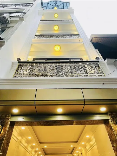40m2*6t dương văn bé time city hbt ô tô, thang máy, full nội thất, 0985 818 ***