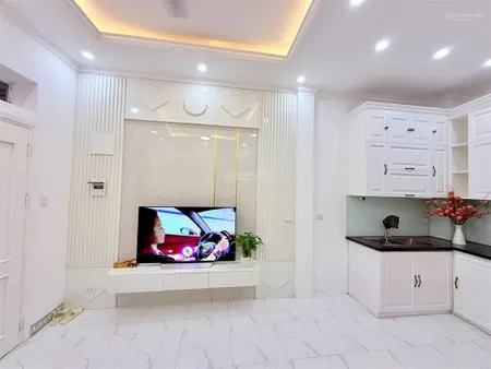 Bán nhà lê thanh nghị cạnh đại học bách khoa gần mặt phố 5 tầng mới đẹp chỉ 6.6 tỷ.