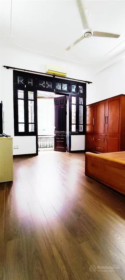 Chủ gửi bán nhà ngọc khánh giảng võ ngõ thông hai thoáng