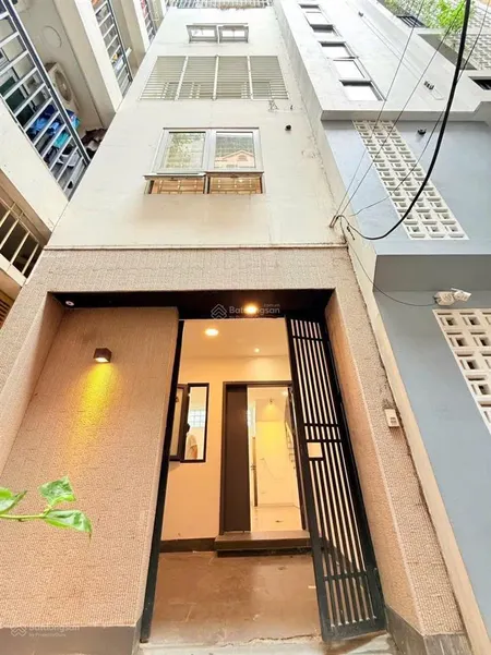 Bán nhà phố hoàng hoa thám, ngõ rộng, nông, 5m ra oto, trước nhà thoáng sáng, 33m*5t, tặng full nt