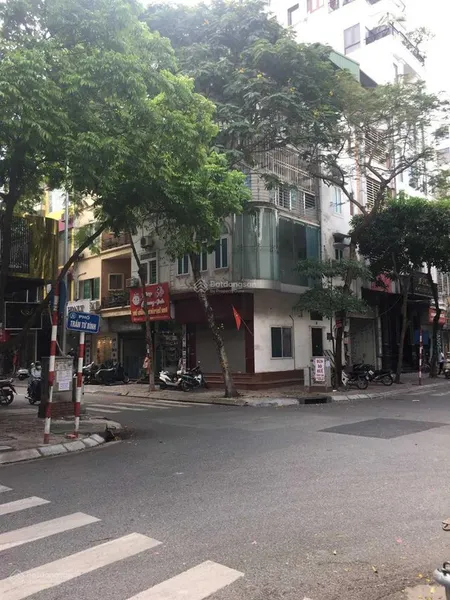 Bán nhà 5 tầng lô góc 150m2, mt 10x15m ngõ rộng 12m vỉa hè 5m phố hoàng quốc việt giá 42,5 tỷ