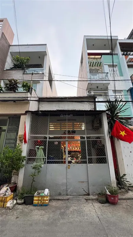 Hẻm xe tải khuông việt 4.1 x 22m. nở hậu 4.25m, trệt lửng giá chỉ 8.5 tỷ/tl, tiện xây mới