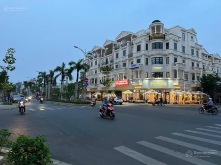 Bán nhà phố thương mại đường số 12, p10 cityland park hills, gò vấp 19.2 tỷ, 1 hầm + 4 tầng