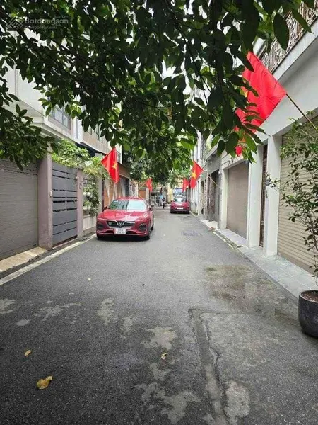 Chính chủ bán nhà xuân latây hồ 87m2 5tầng mt5m phân lô ô tô tránh,thang máy kinh doanh đẹp