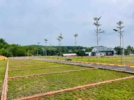 Bắt động sản giá bình dân