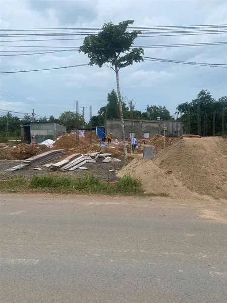 Bán lô đất mặt tiền 18m đối diện kcn lộc an bình sơn 157m2 giá chỉ 1,35 tỷ