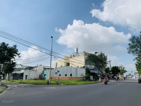 Bán lô đất 2 mt đường đinh gia trinh, đường 10m5, giá 50 tr/m2, rẻ nhất thị trường