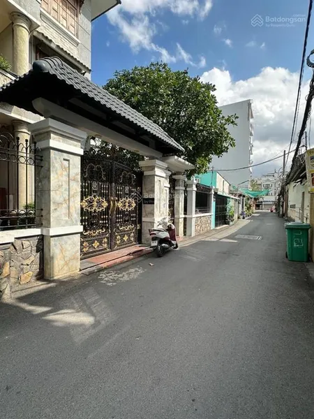 Bán đất tặng nhà lê đức thọ p.an hội đông dt khủng 10x30 300m2 đường xe tải sát mặt tiền