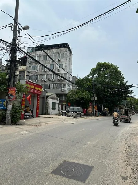 Mặt phố vỉa hè ô tô tránh kinh doanh 225m2 mặt tiền 12m 65 tỷ