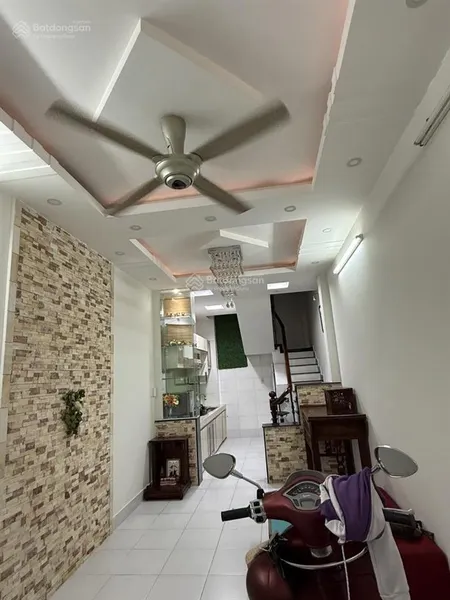 Bán nhà riêng, 30m2, 6,6 tỷ, cách mạng tháng tám, p 15, q10, tp.hcm, đẹp, nhiều tiện ích