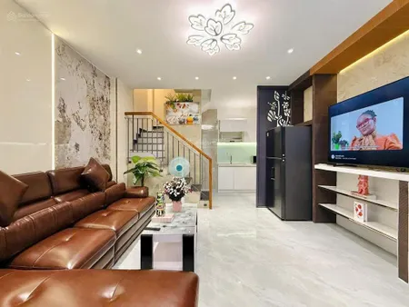 Nhà có dòng tiền 12tr/tháng ở đ.nguyễn thị minh khai,p.tân đông hiệp cách chợ đông thành 2p đi xe.