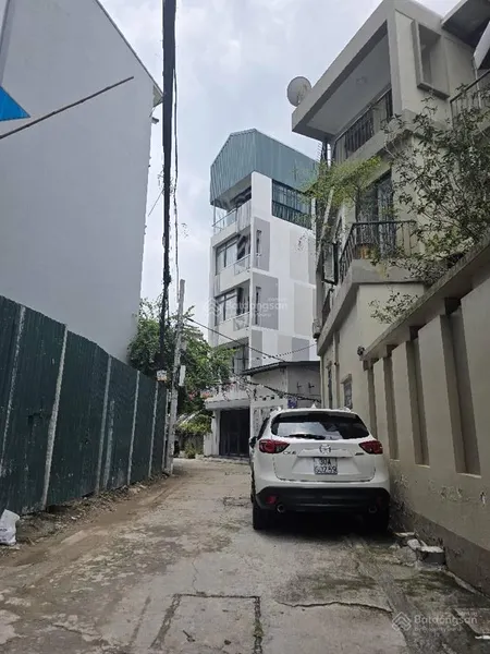 Mảnh đất lô góc ngõ thông ô tô 16c vào đất dt 52m2 mt 6m giá chào nhỉnh 10tỷ chút