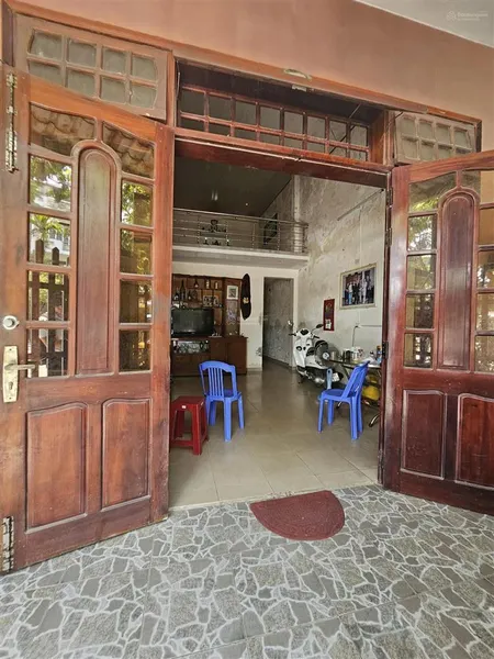 Bán đất tặng nhà sát biển, đường 10.5m phùng hưng sát biển nguyễn tất thành, 8,9 tỷ