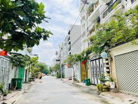 Sót lô đất 58m2 khu dân cư đẹp, an ninh lê văn chí oto tấn cửa, sổ hồng riêng full thổ 5.3 tỷ