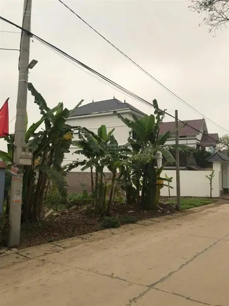 Cần tiền mở doanh nghiệp, gia chủ cần bán mảnh đất đẹp, rộng thênh thang, đi bộ vài bước ra ql32