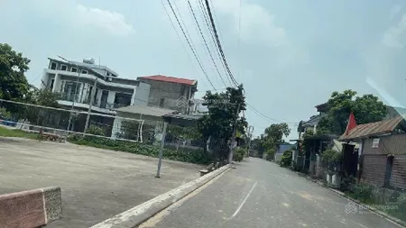 Nguyên khê, đông anh, hà nội. đường thông ô tô to chạy