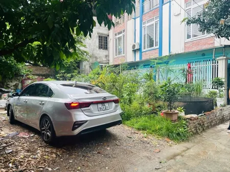 Bán đất 5 tỷ Trâu Quỳ, Gia Lâm, ngõ oto cạnh nhà thi đấu