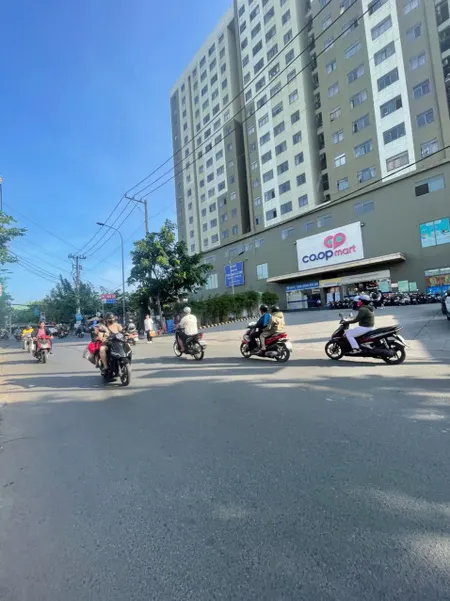 Cần bán lô đất tại KDC Tây Lân-75.6m2-SHr-4.465 Tỷ- mặt tiền đường