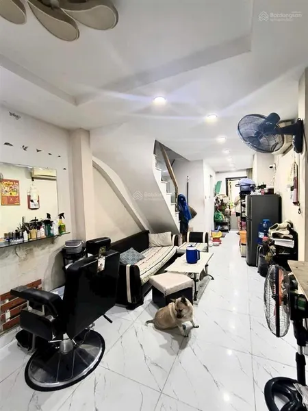 Nhà 2 mặt hẻm xh, sổ đẹp lê văn sỹ 35/40m2, 3tầng 8tỷ
