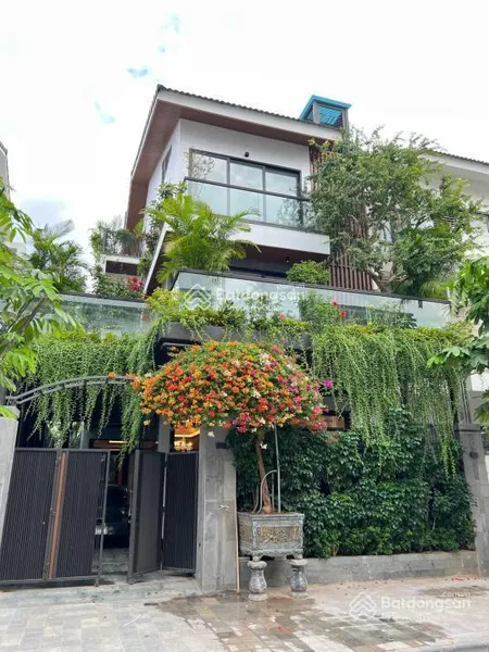 Bán biệt thự an vượng villas mặt đường lê quang đạo, view hồ công viên, siêu hot 0914 102 ***