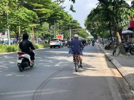 Đất phú diễn ô tô đỗ cửa vuông vắn 65m2 mt 6m giá 9 tỷ
