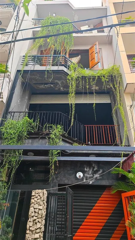 Nhà 5 tầng (4,5x18m). vừa ở vừa kinh doanh đường thành thái, q10 18,5 tỷ còn thương lượng