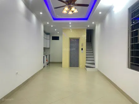 Bán nhà phú lương 40m25t lô góc thang máy ô tô vào nhà về ở ngay