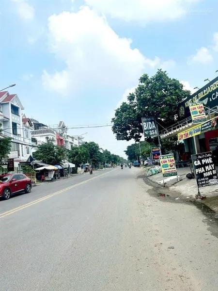Đất mặt tiền trung tâm kd đối diện chung cư sầm uất