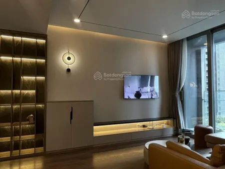Chủ nhà cần thanh lý lại chung cư đầy đủ nội thất