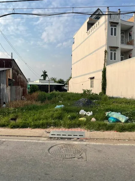 Bán đất tại láng le bàu cò, 720 triệu, 100m2, mặt tiền 5.5m, pháp lý đầy đủ tại lê minh xuân.