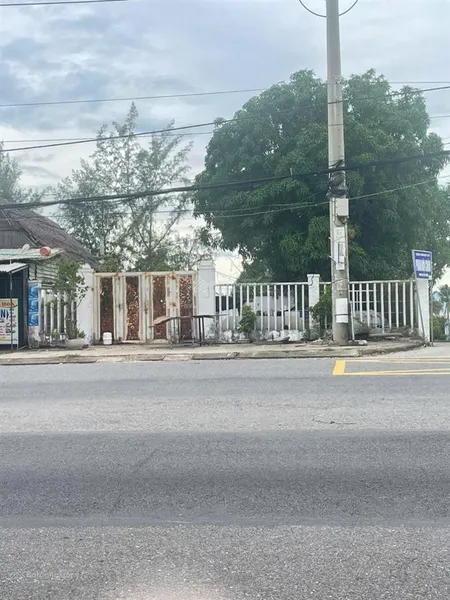 Bán đất 2 mặt tiền lạc long quân hội an 240m chỉ 9,2 tỷ giá siêu đầu tư