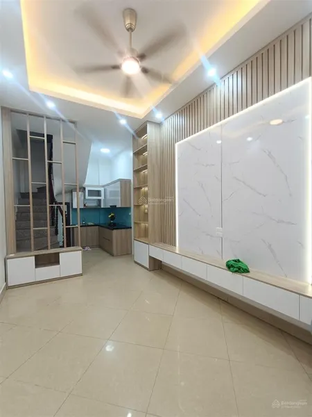 Siêu phẩm văn chương nhà mới 10m ô tô cạnh hồ chỉ 6.8 tỷ