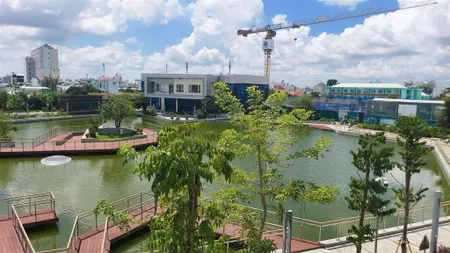Bán biệt thự the peak garden, 7x20m có hầm, thang máy, 2 mặt thoáng view hồ cực đẹp. giá 20 tỷ