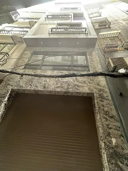 Sát hồ, ngõ thông, ôtô đỗ cách nhà 5m, hoàng ngân*55m2*6t*mt 4,5m 12,5 tỷ, kdvp, spa, ở cực vip