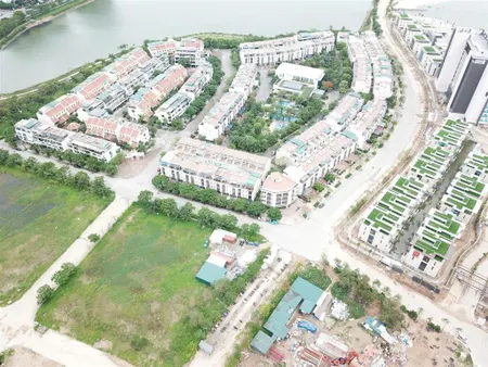 Bán đất xây khách sạn lô góc trung tâm bãi cháy 800m2, mặt tiền 30m