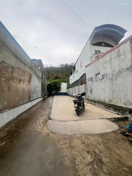 Bán 400m2 mặt đường 357 xây 10 nhà trọ full phòng, xây thêm được 7căn nữa sẵn móng. n 0345 693 ***