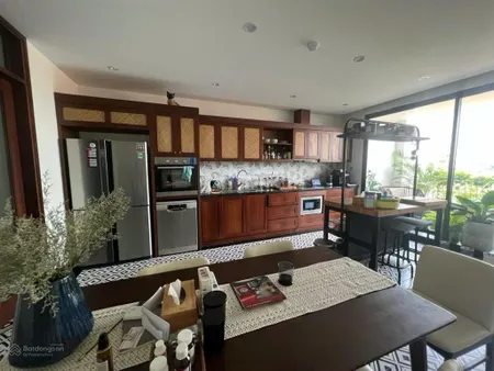 Nguyễn thái học đường 3 oto, 7 tầng thang máy, mặt tiền 5,8m, 90m giá 35 tỷ