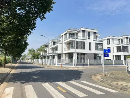Bán căn song lập 8x20 đường n5 đối diện khu căn hộ cao tầng, phù hợp kinh doanh 13tỷ. 0909 483 ***
